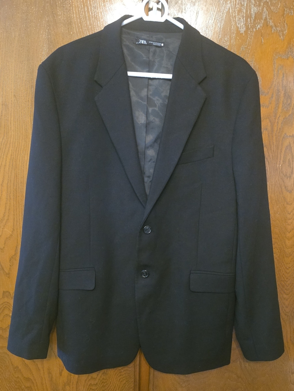 Zara Black Tailored Blazer with Notched Lapel